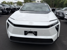 Toyota bZ Limited AWD (Natl) 2026