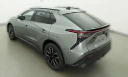 Toyota bZ XLE AWD (Natl) 2026