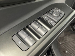 Toyota bZ XLE AWD (Natl) 2026