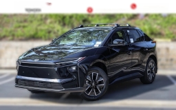 Toyota bZ XLE AWD (Natl) 2026