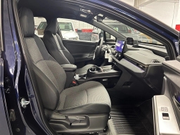 Toyota bZ XLE AWD (Natl) 2026