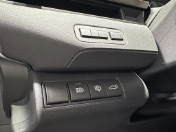 Toyota bZ XLE AWD (Natl) 2026