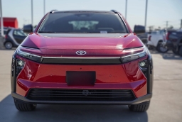 Toyota bZ Limited AWD (Natl) 2026