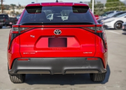 Toyota bZ Limited AWD (Natl) 2026