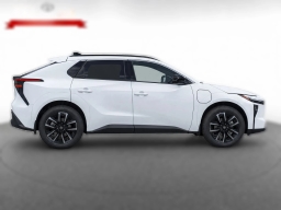 Toyota bZ XLE AWD (Natl) 2026