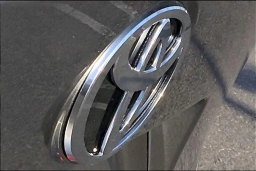 Toyota bZ Limited AWD (Natl) 2026