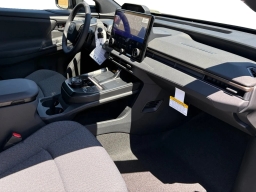 Toyota bZ XLE AWD (Natl) 2026