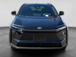 Toyota bZ XLE FWD (Natl) 2026