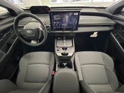Toyota bZ XLE FWD (Natl) 2026