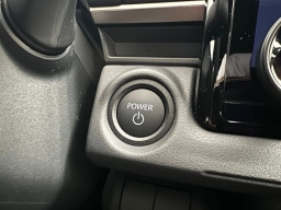 Toyota bZ XLE FWD (Natl) 2026