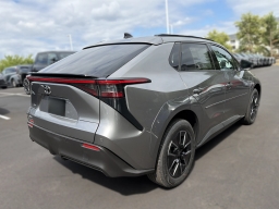 Toyota bZ XLE FWD (Natl) 2026
