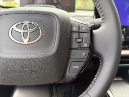 Toyota bZ XLE FWD (Natl) 2026