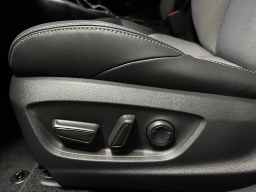 Toyota Corolla Hatchback XSE CVT (Natl) 2026