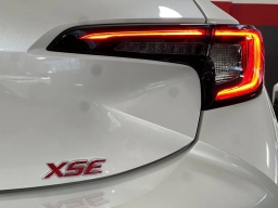 Toyota Corolla Hatchback XSE CVT (Natl) 2026