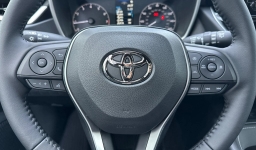 Toyota Corolla Hatchback SE CVT (Natl) 2026