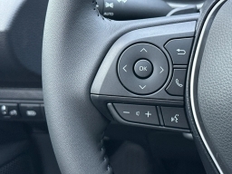 Toyota Corolla Hatchback SE CVT (Natl) 2026