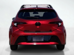 Toyota Corolla Hatchback SE CVT (Natl) 2026