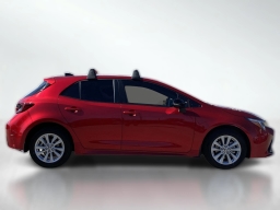 Toyota Corolla Hatchback SE CVT (Natl) 2026