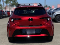 Toyota Corolla Hatchback SE CVT (Natl) 2026