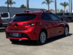 Toyota Corolla Hatchback SE CVT (Natl) 2026