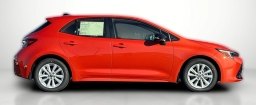 Toyota Corolla Hatchback SE CVT (Natl) 2026