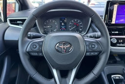 Toyota Corolla Hatchback SE CVT (Natl) 2026