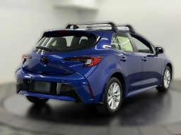 Toyota Corolla Hatchback SE CVT (Natl) 2026