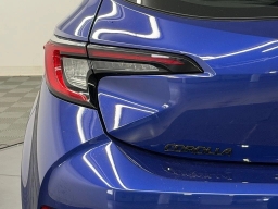 Toyota Corolla Hatchback SE CVT (Natl) 2026