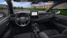 Toyota Corolla Hatchback SE CVT (Natl) 2026