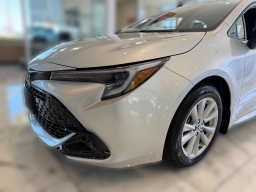 Toyota Corolla Hatchback SE CVT (Natl) 2026