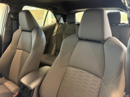 Toyota Corolla Hatchback SE CVT (Natl) 2026