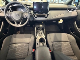Toyota Corolla Hatchback SE CVT (Natl) 2026