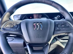 Buick Envista Avenir FWD 4dr 2026