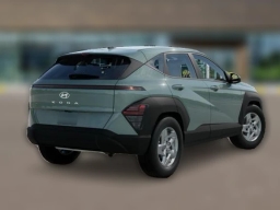Hyundai Kona SE FWD 2026