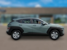 Hyundai Kona SE FWD 2026