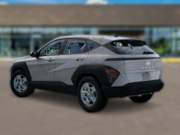 Hyundai Kona SE FWD 2026