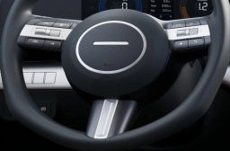 Hyundai Kona SE AWD 2027