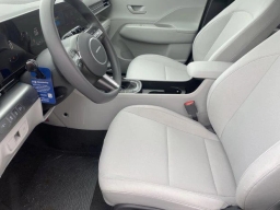 Hyundai Kona SE AWD 2026