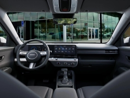 Hyundai Kona SE AWD 2027
