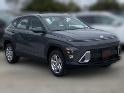 Hyundai Kona SE AWD 2026