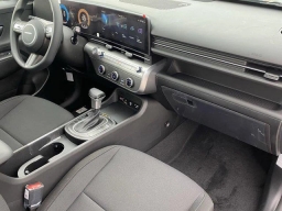Hyundai Kona SE AWD 2026