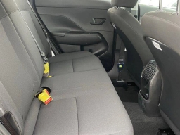 Hyundai Kona SE AWD 2026