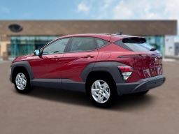Hyundai Kona SE AWD 2026