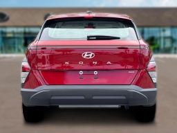 Hyundai Kona SE AWD 2026