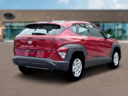 Hyundai Kona SE AWD 2026