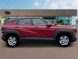 Hyundai Kona SE AWD 2026
