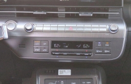 Hyundai Kona Electric SEL FWD 2025