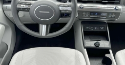 Hyundai Kona SEL Convenience AWD 2025