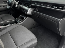 Hyundai Kona SEL Convenience AWD 2025