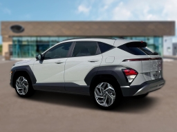 Hyundai Kona SEL Premium FWD 2026